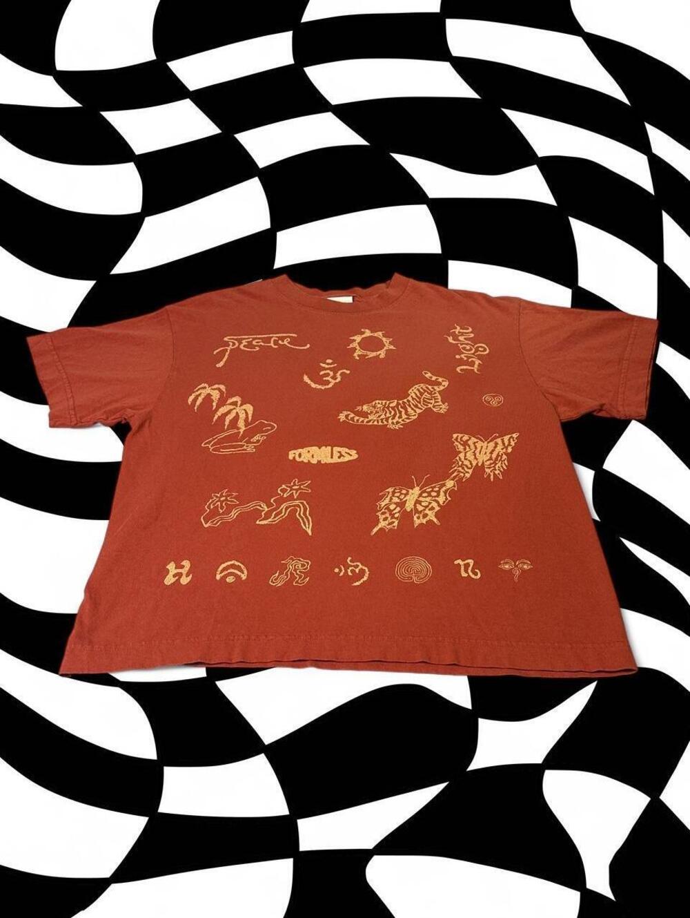 Extra Vitamins Harmony Tee